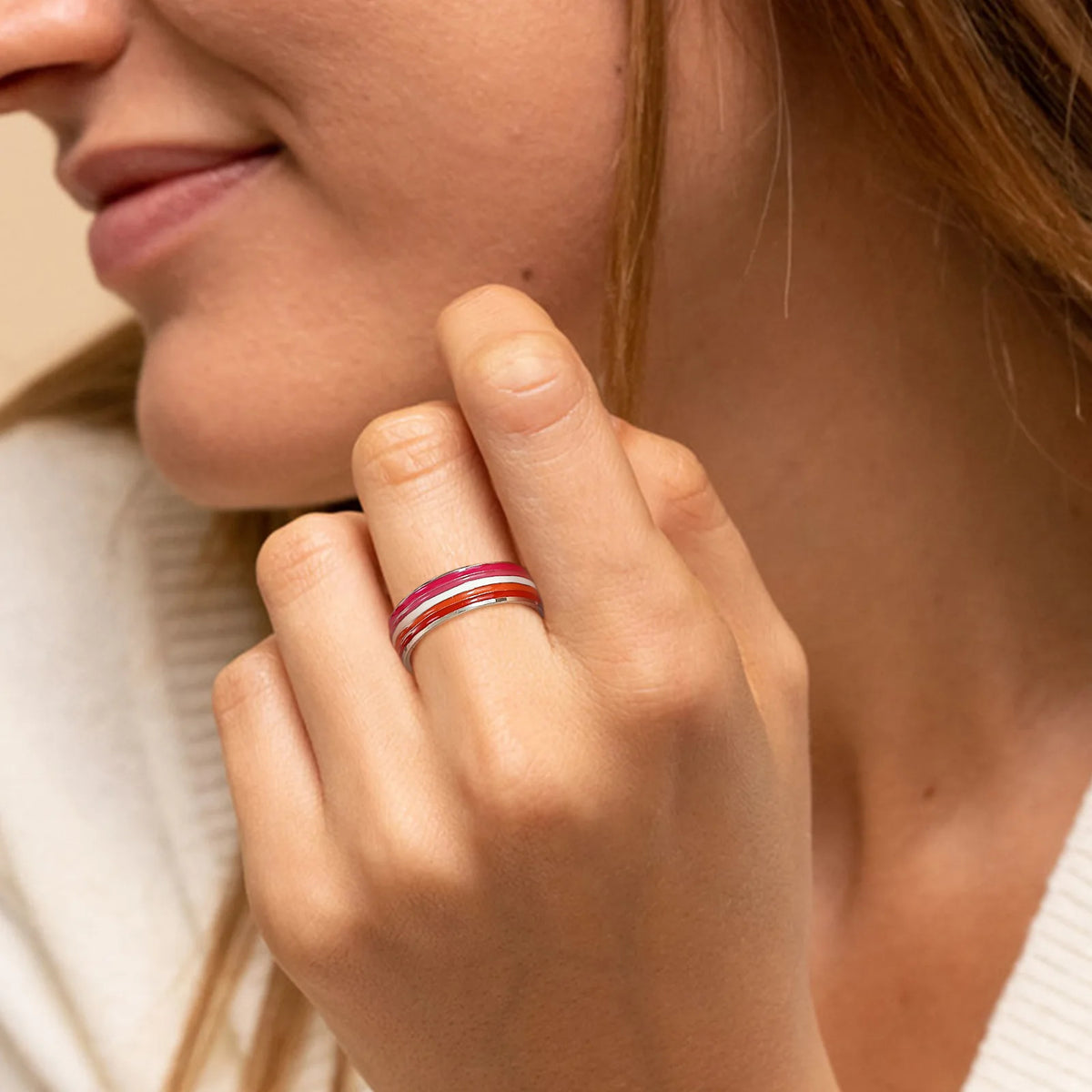 Pride Ring i Rustfritt Stål med Regnbuestripe