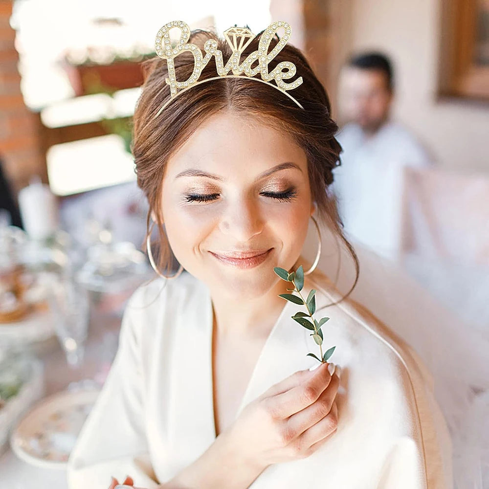 Bride To Be Sett – Bånd, Slør og Hjertesolbriller