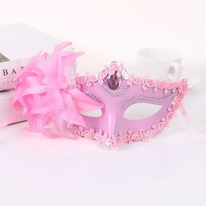 Prinsesse Halvmaske med Liljeblomst
