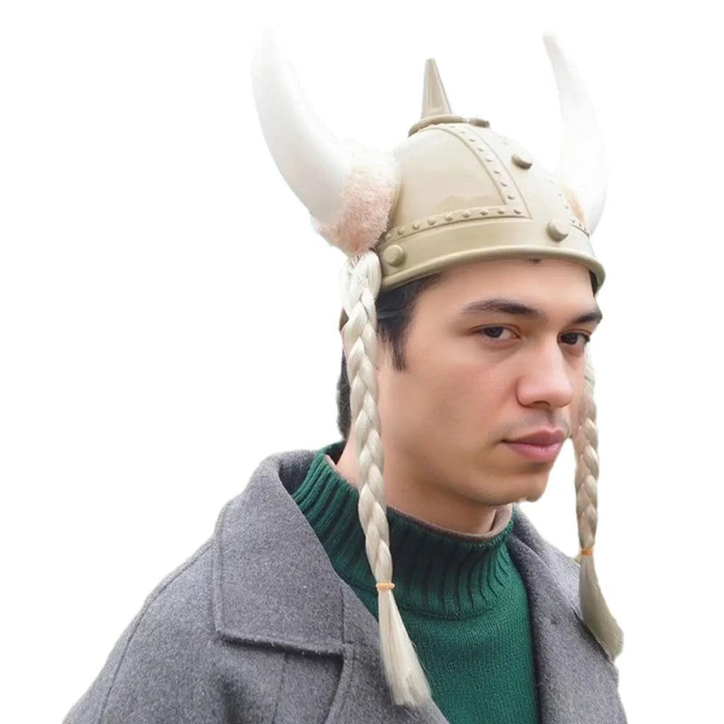 Vikinghjelm med Horn og Fletter