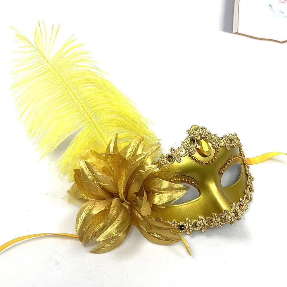 Charmig Fjær- & Blondemaske for Prinsesseball