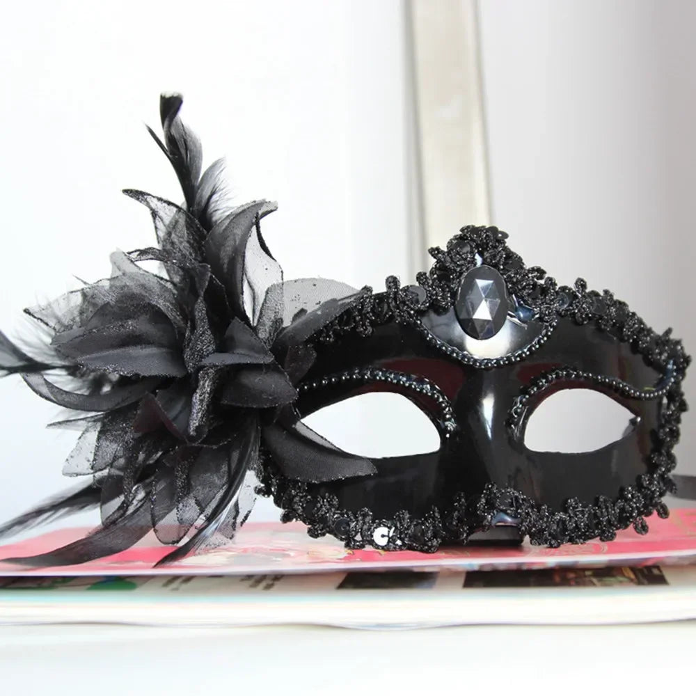 Luksuriøs Venetiansk Fjærmaske med Strass