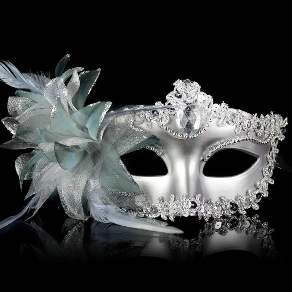 Luksuriøs Venetiansk Fjærmaske med Strass